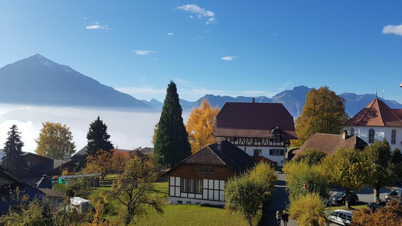 Bären Sigriswil Hotell Rum bild